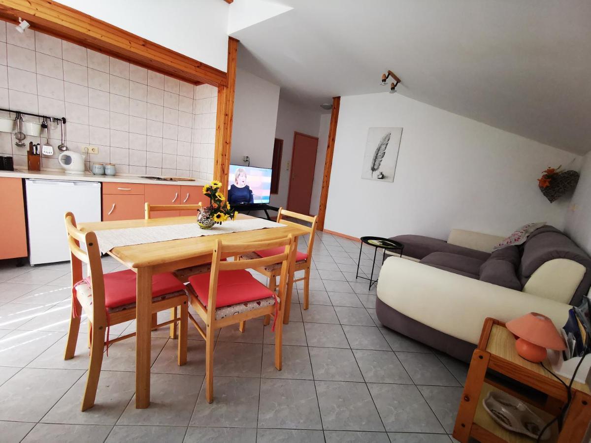 Boutique Apartments Julija Vodice Kültér fotó